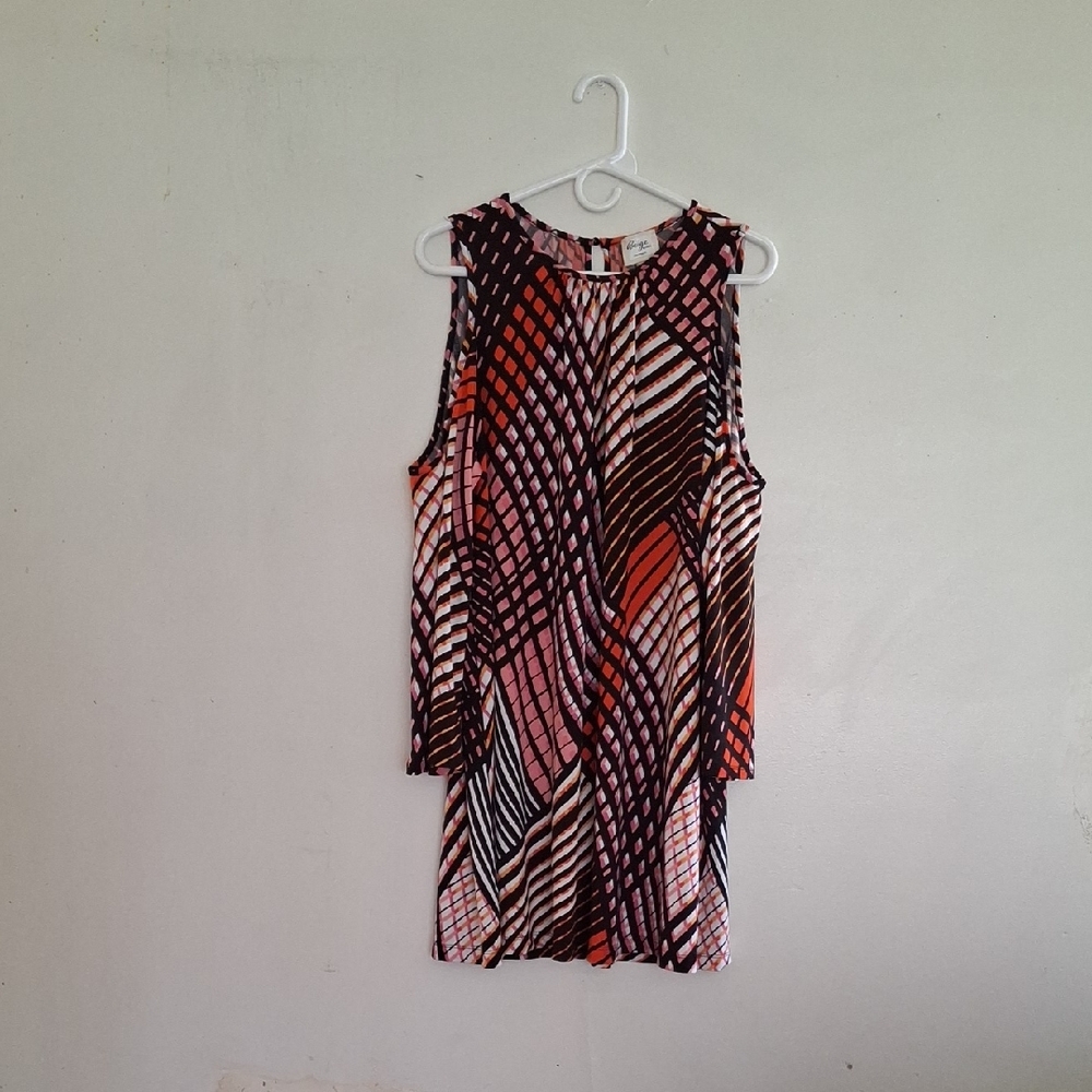 Beige by eci Geometric Print Sleeveless Top in Pink, Red, Black